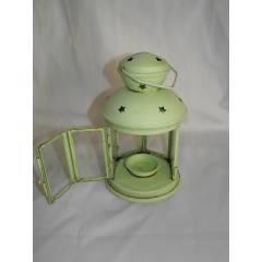 Sokaklarda daimi k bulunmadndan geceleri sokaa kan stanbul halk fener  kullanrd. Bunlar caml veya muambal olurdu. Daha evvelleri bu fenerlerdeki  mumlarn adedi de sahibinin mertebesine gre deiirdi.