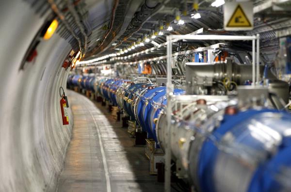 Cern'deki Byk Hadron arptrcs.