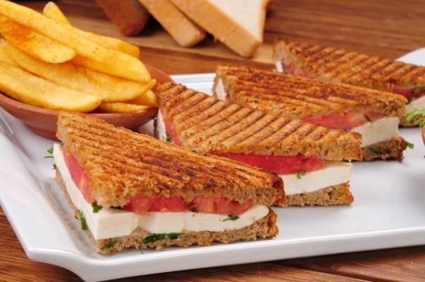 Kahvalt iin tost ve le aras iin sandvi yerine birka alternatif retmeniz gerekecektir.