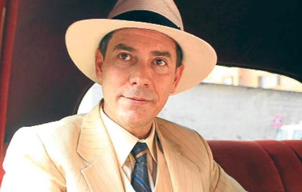 Sinema oyuncusu Fikret Kukan, oyunculuktan nce pazarclk yaptn syledi...