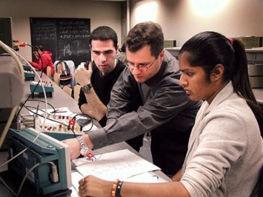 98. Elektrik Mhendisi Yllk gelir: 86 bin 140 Dolar