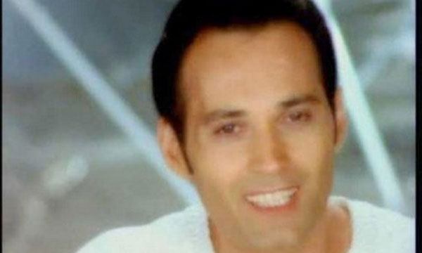 Zafer Peker - Sensiz Sabah Olmuyor