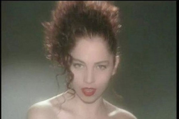 Sertab Erener - Sakin Ol