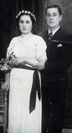 Nuriye Serindere ve Cevat akmak'n dn hatras... Serindere nl bir yldzn onu byten ve annelik yapan babaannesi.