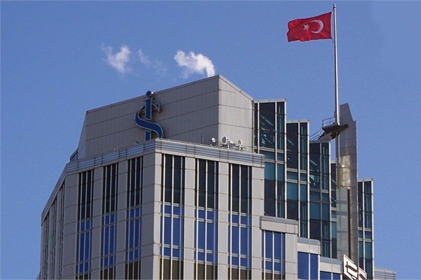 3.  Bankas  <br>Marka deeri: 2,445 milyar dolar