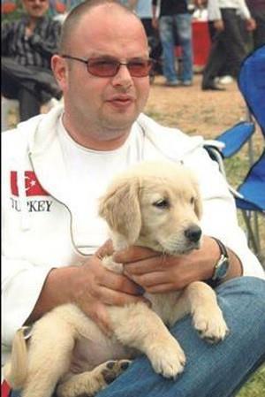 Rauf Denkta&#8217;n torunu Can Denkta, 18 Mart 2013 tarihinde Lefkoa mezarlndaki babas Raif Denkta'n mezar banda intihar etti.