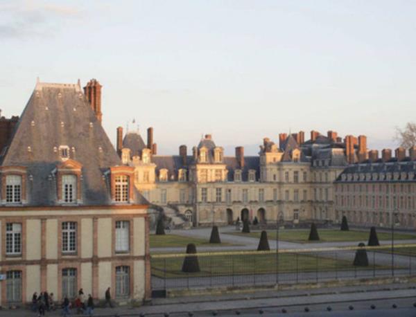 2. INSEAD, Fontainebleau - Fransa