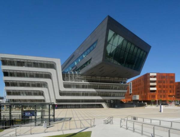 15. Vienna University of Economics and Business, Viyana - Avusturya