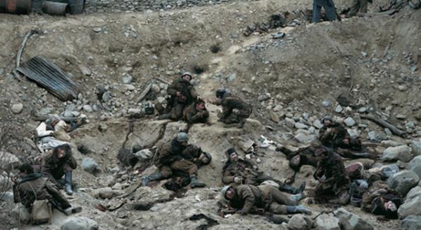 4. Dead Troops Talk ? Jeff Wall (1992) 3,7 milyon dolar