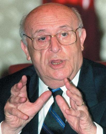 ay'a yaplan zam deildir. Kalite ayarlamas yapld. ayn kalitesi ykseltildi. (ay'a yaplan zamm soran muhabirlere)