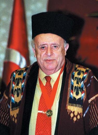 Memlekette benzin vard da biz mi itik?", <br>"Verdimse ben verdim" (Ilksan skandalnda usulszle konu olan para iin),<br> "Am diyene geber diyemezsiniz.