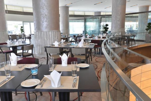 Wyndham Grand stanbul Europe  <br>ef Sedat zkan tarafndan Trk ve Osmanl mutfann en lezzetli rneklerinin sunulduu Almina Restoranda Ramazan ay boyunca zel seenekler bulunuyor.