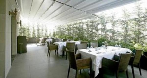 Etli soan dolma, ili kfte ve kabakl gl brei gibi ara scaklar ve semeli ana yemekler ile devam edecek.