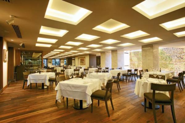 Bahesine kurulup Nar, demirhindi, ahududu erbetleriyle serinlemenin keyfini karabilirsiniz.