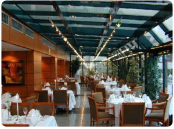 Et dner kebap ve Konya usuul kuzu tandr ise restorann favori lezzetleri.