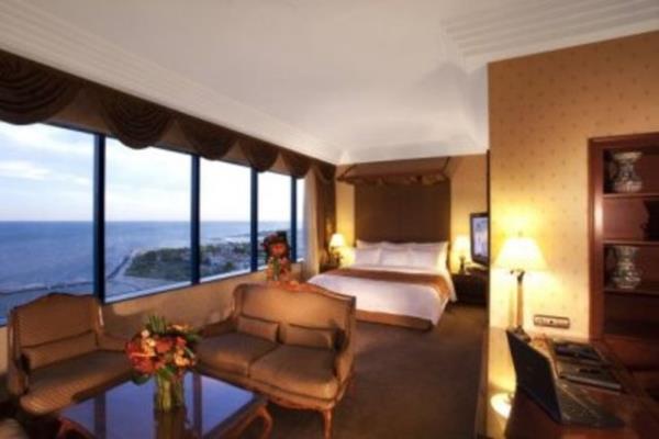 Renassance Polat stanbul  <br>ftar iin yolunuzu buraya decek olursa sizi iki farkl alternatif bekliyor.