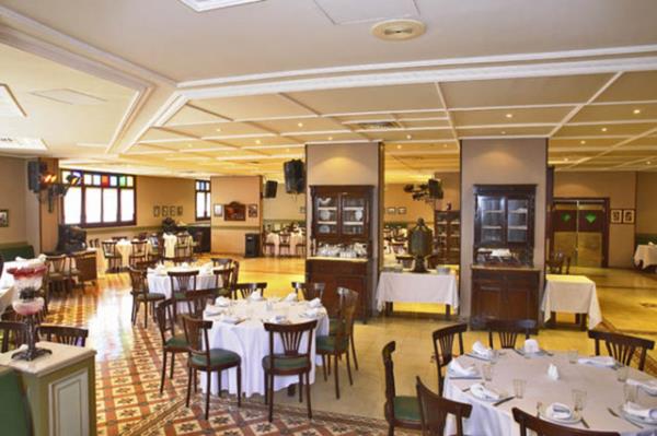 Armada Hotel  <br>  Sultanahmet Camii mahyalar ve deniz manzaras ile ehirde yaz Ramazan'larnn ferahlatc adresi olan Armada, bu Ramazan'a da hazr.