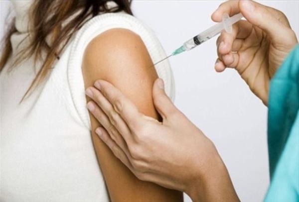 Ancak tedavi esnasnda, kan veya tedavide kullanlan maddelerden herhangi bir eyin yutulmas ise, orucu bozar.