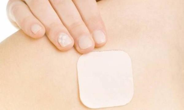 Ancak cildin bu emii, ok az ve yava olmaktadr. Dier taraftan bu ilem yeme, ime ve beslenme anlamna da gelmemektedir.