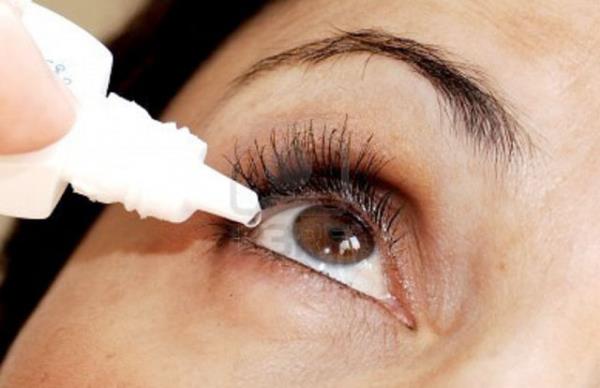 Uzman gz doktorlarndan alnan bilgilere gre, gze damlatlan ila miktar olarak ok az (1 mililitrenin 1/20&#8217;si olan 50 mikrolitre) olup bunun bir ksm gzn krplmasyla darya atlmakta, bir ksm gzde...