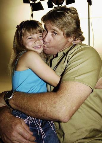 Hepimiz mutlaka Steve Irwin'in yapt programlar biliyoruz.