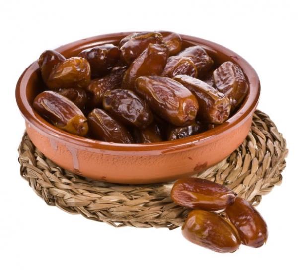 <p><b>ANEMYE Y GELR:</b></p>  <p>  Kanszla kar ifa oluyor. erdii demir, kan hcrelerinde bulunan hemoglobin sentezini dengeliyor.</p>  <p>  Gnde 12-17 hurma tketimi vcudun bir gnde ihtiyac olan btn demir ihtiyacn karlyor.</p>