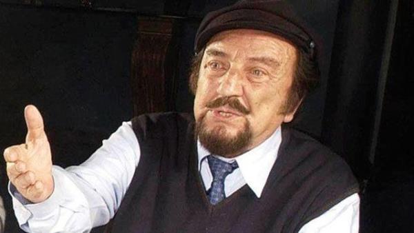 Karikatrist, gazeteci Bedri Koraman, Mula&#8217;nn Bodrum ilesinde Torba Mahallesi, Abdi peki Tatil Sitesi'ndeki evinde 30 Mays gn fenalat ve hayatn kaybetti. Usta karikatrist yapt eserlerle geride byk bir iz brakt.