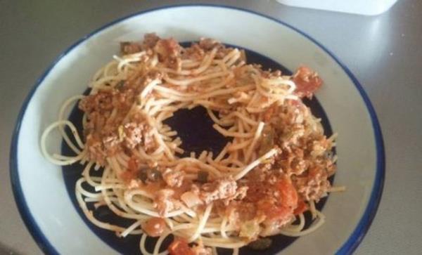 Ortada bir boluk brakn ve yemeiniz eit scaklkta olsun.