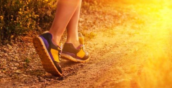 Taban dnda, topuun d ksmnda ok emiliminin kaldra etkisini azaltmak iin deforme olabilen ve ayrm taban malzemeleri kullanlr.