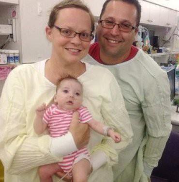 Doktorlar Nathan'a karsnn ocuunu doururken ldn sylediler fakat Erica ocuu dourur dourmaz kalbi tekrar atmaya balad.