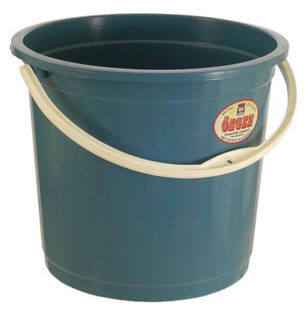 Banyonun bir kesinde ya da kvet iinde muhafaza edilen kova