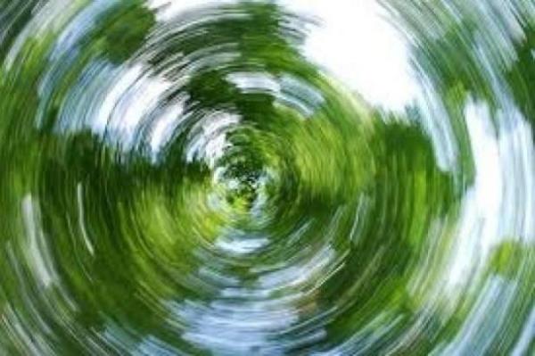 nsanlarn ba dnnce neden kusar?<br>  nk beyin zehirlendiinizi dnr ve bu sebeple kusma reaksiyonunu balatr.