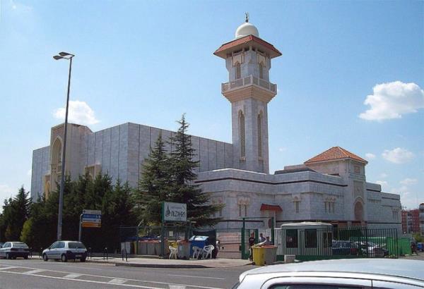 30. slam Kltr Merkezi ve Camii - SPANYA