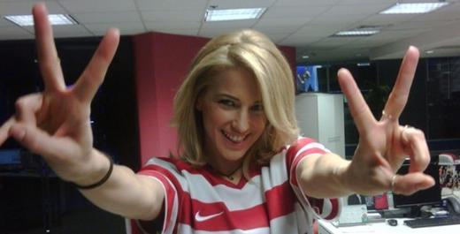 Ardndan da stanbul niversitesi Turizm letmecilii Blm'nden mezun oldu. New York niversitesi'nde ayn konuda eitim ald