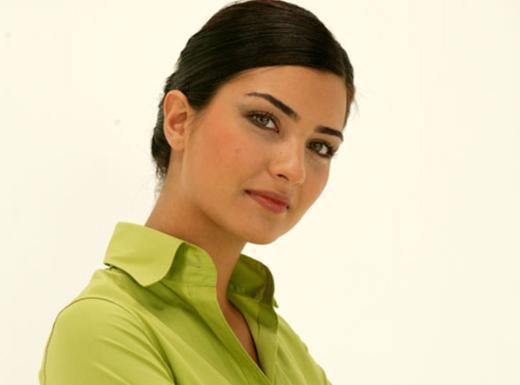 Tuba Bykstn stanbul zel Dou Okullar&#8217;nda okudu.