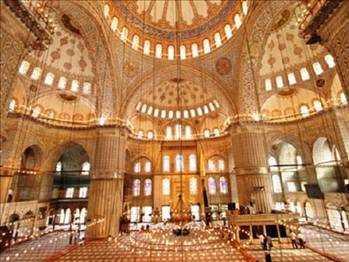 Hz. Peygamber'in Ramazan'a dair uygulamalar tabi ki sadece bunlardan ibaret deildi. tikaf ve fitre bata olmak zere bu aya mahsus eitli ibadetleri bizzat yerine getirmi ve tavsiye etmiti.