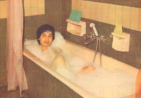 1977 / Bulent Ersoy    <br>  Bulent Ersoy, Maksim gazinosunun banyolu soyunma odasnda.