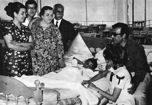 Sadri Alk ve olpan lhan, oullar Kerem Alk'n snnetinde