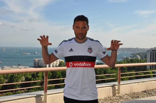 Dusko Tosic - Genlerbirlii'nden Beikta'a (Bedelsiz)