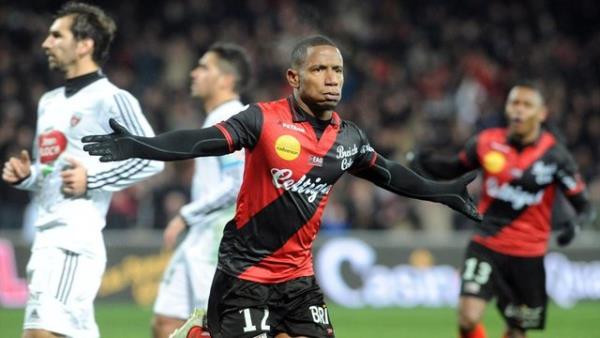 Claudio Beauvue - Guinamp'dan Lyon'a (5 milyon Euro)