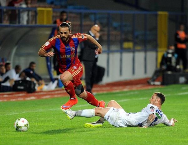 Erkan Ka - Karabkspor'dan Sivasspor'a (Bedelsiz)