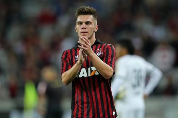 Nathan - Atletico Paranaense'den Chelsea'ye (4,5 milyon Euro)
