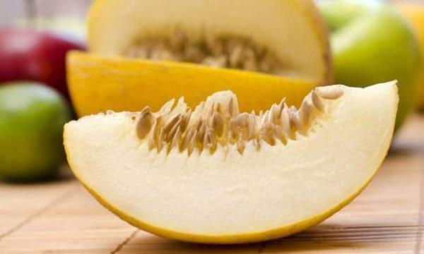 ifa kayna kavun fosfor, krom, inko, potasyum, demir, iyot, magnezyum ve A, B, C vitaminleri ierir.