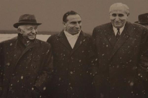 Fotoraf sanats Ozan Sad, Ankara'da at bir sergi ile "Zaman Tneli" fotoraflarn paylat