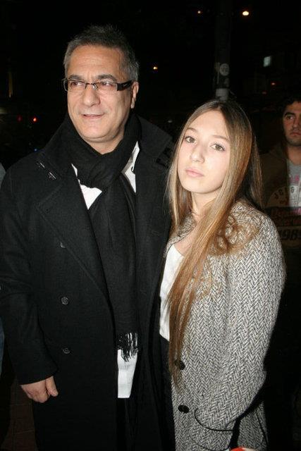 nl ovmen Mehmet Ali Erbil'in getiimiz haftalarda Yasmin'in doum gnn kutlamak iin paylat fotoraf olay olmutu.