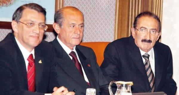 Protokolde 57. hkmetin &#8220;uzlama ve atlm hkmeti&#8221; olaca belirtildi. Ancak hkmetin &#8220;trban&#8221; konusunda uzlamaya ak olmayaca en bandan ortaya konuldu