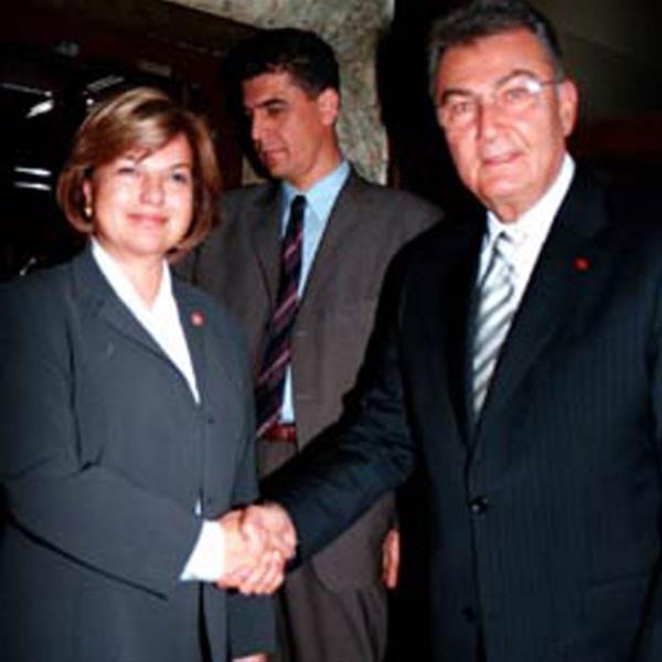 <p>Babakan: Tansu iller (DYP)</p>  <p>  Babakan Yardmcl CHP</p>  <p>  Devlet Bakanl (15): 10 DYP, 5 CHP</p>  <p>  crac Bakanlklar (16): 11 DYP, 5 CHP</p>