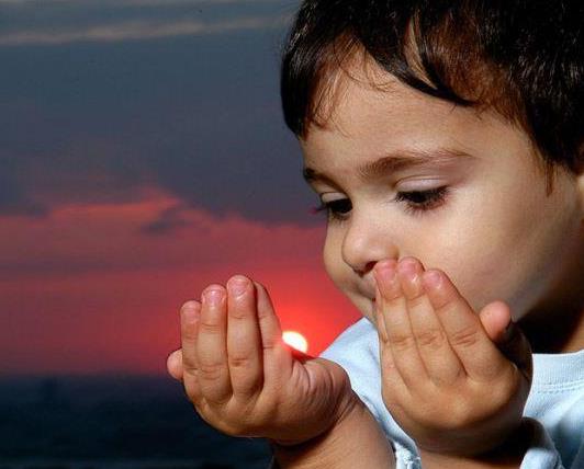 Allahm,&#8232; Herkese sinemizi aalm, herkesi efkatle kucaklayalm ve toplum iinde hep bir syanet melei grnts sergileyelim. Ama senden baka kimseden de bir ey beklemeyelim Ya Rabbi!