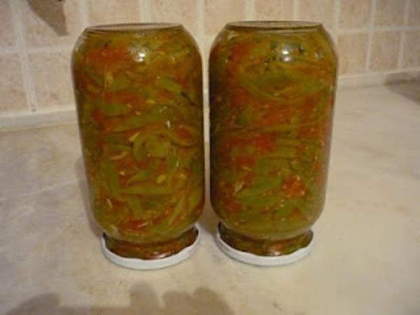 21. lerine fazladan lif ve protein katld iin konserve fasulye kullann.