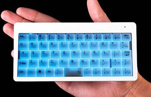Kablosuz cep klavyesi